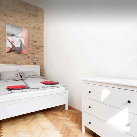 Apartmán Little Whistle In The Heart Of Jewish District With Ac Budapešť Exteriér fotografie